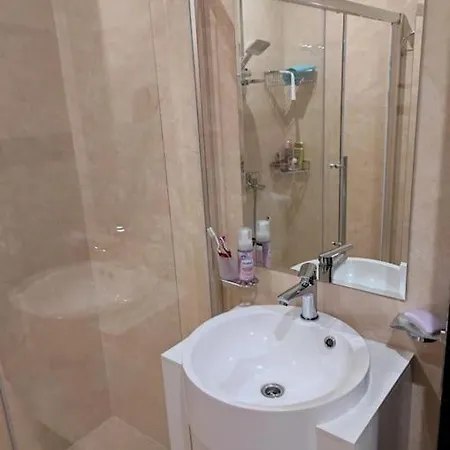 Modern Apt In The Gorgeous Garden Of Eden Complex דירה *