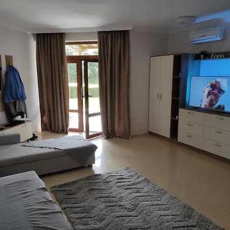 Modern Apt In The Gorgeous Garden Of Eden Complex דירה *