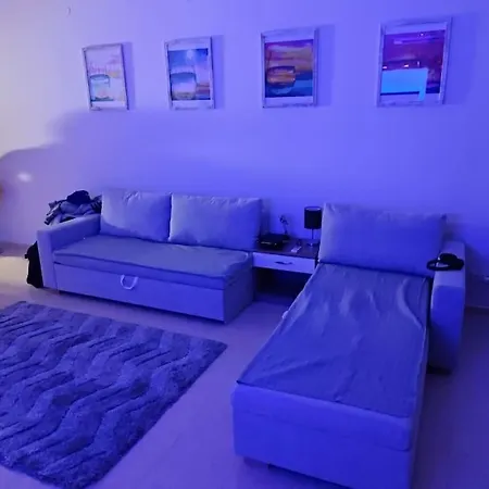 Modern Apt In The Gorgeous Garden Of Eden Complex